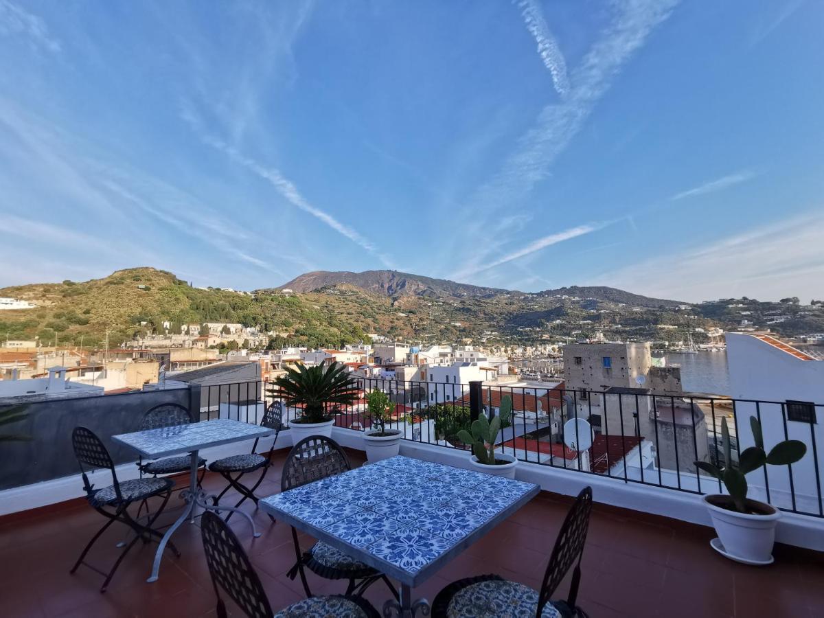 Lo Nardo Accommodation Lipari  Exteriér fotografie