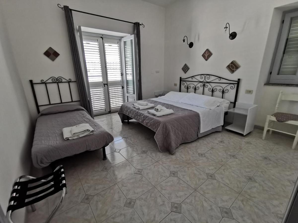 Lo Nardo Accommodation Lipari  Exteriér fotografie
