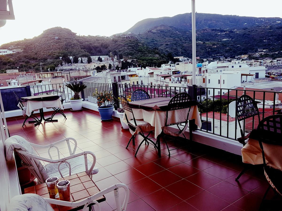 Lo Nardo Accommodation Lipari  Exteriér fotografie