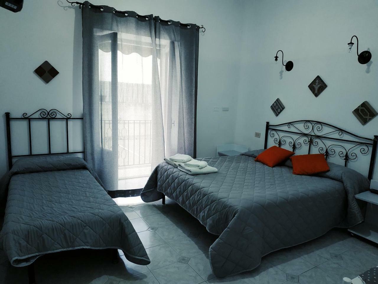 Lo Nardo Accommodation Lipari  Exteriér fotografie